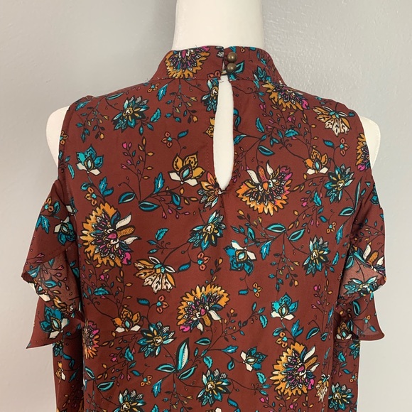 Floral Boho cold shoulder blouse - Picture 4 of 7